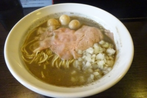 横浜「ノ貫福富町本店」で注文した煮干蕎麦（煮干しラーメン）