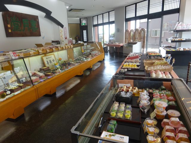 横浜山手・本牧「喜月堂本店」店内の様子
