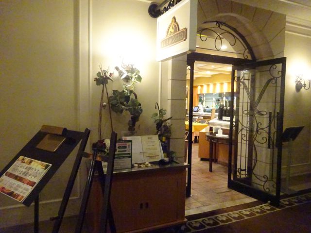 「崎陽軒本店」イタリア料理「イルサッジオ」の外観