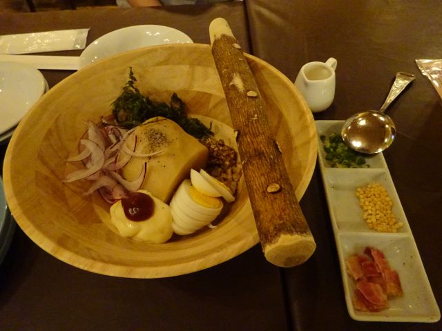 横浜ビール本店レストランUMAYA」で注文した驛のポテトサラダ