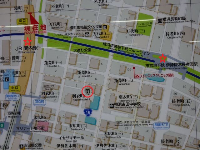 横浜関内「羽衣町厳島神社」と周辺の地図（神社と駅の位置関係が分かるように、神社に赤い丸印、関内駅、伊勢佐木長者町駅に星マークを付けている）