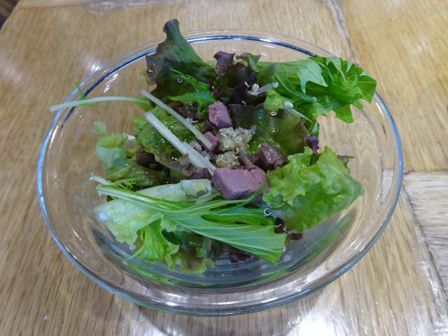 成城石井のレストラン「Le Bar a Vin52 AZABU TOKYO 関内店」で注文しランチセットのミニサラダ