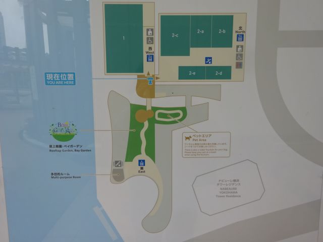 横浜ベイクォーター屋上「ベイガーデン」の地図