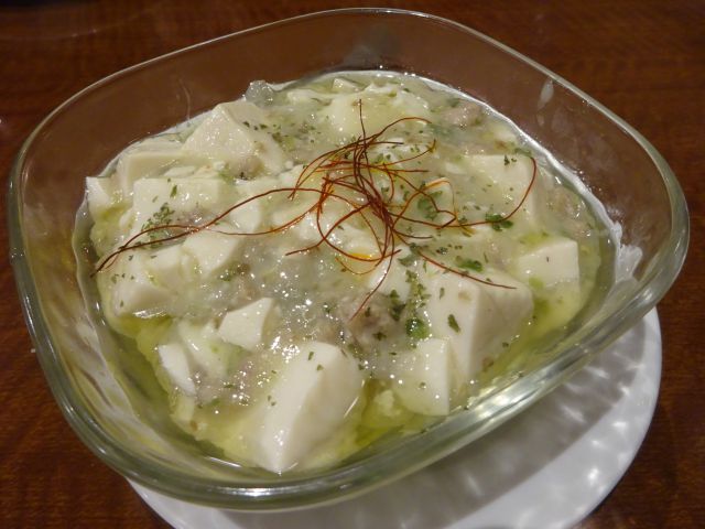 横浜中華街「美食酒楼 心龍」で注文したスペシャルセット（元祖白麻婆豆腐）