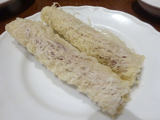 横浜中華街「美食酒楼 心龍」で注文したスペシャルセット(紫芋スティック)