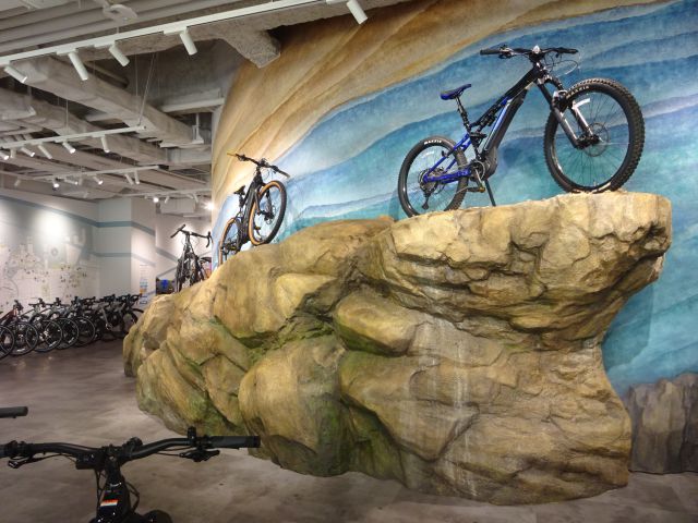 横浜みなとみらい・ヤマハ発動機「Yamaha E-Ride Base」に展示されたeBike