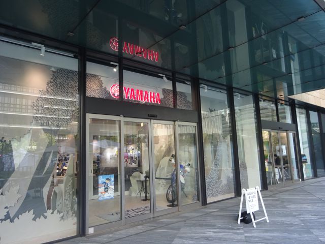 横浜みなとみらい・ヤマハ発動機「Yamaha E-Ride Base」の外観