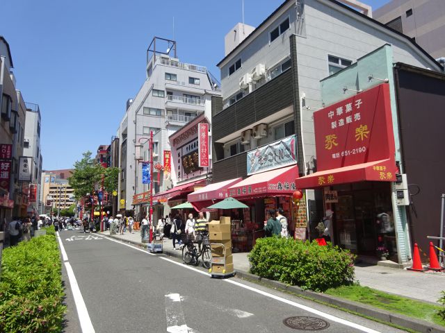 横浜中華街「聚楽（じゅらく）」の外観と周辺の様子（長安道）