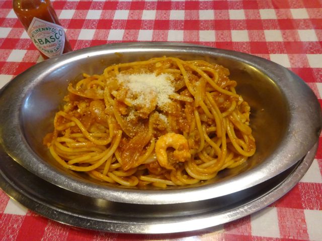 横浜・福富町「イタリーノ」で注文したシーフードナポリタン
