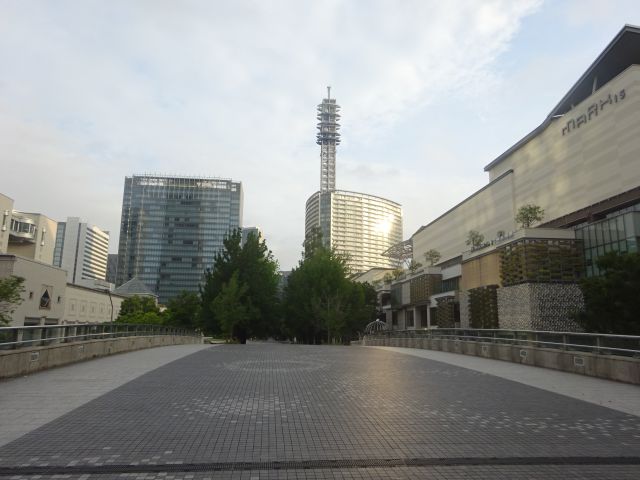 横浜みなとみらい「グランモール公園」にある橋