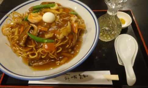 関内・伊勢佐木モール「そば処 戸隠 伊勢佐木町店」で注文したすごもり