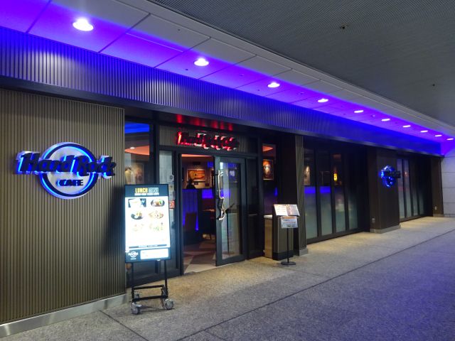 みなとみらい「ハードロックカフェ横浜」の外観