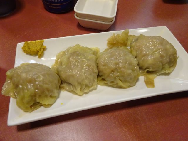 横浜「酔来軒」で注文した椎茸しゅうまい